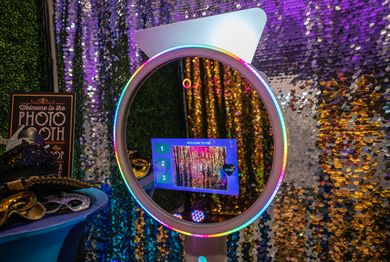 Load image into Gallery viewer, Cloee DSLR Photo Booth