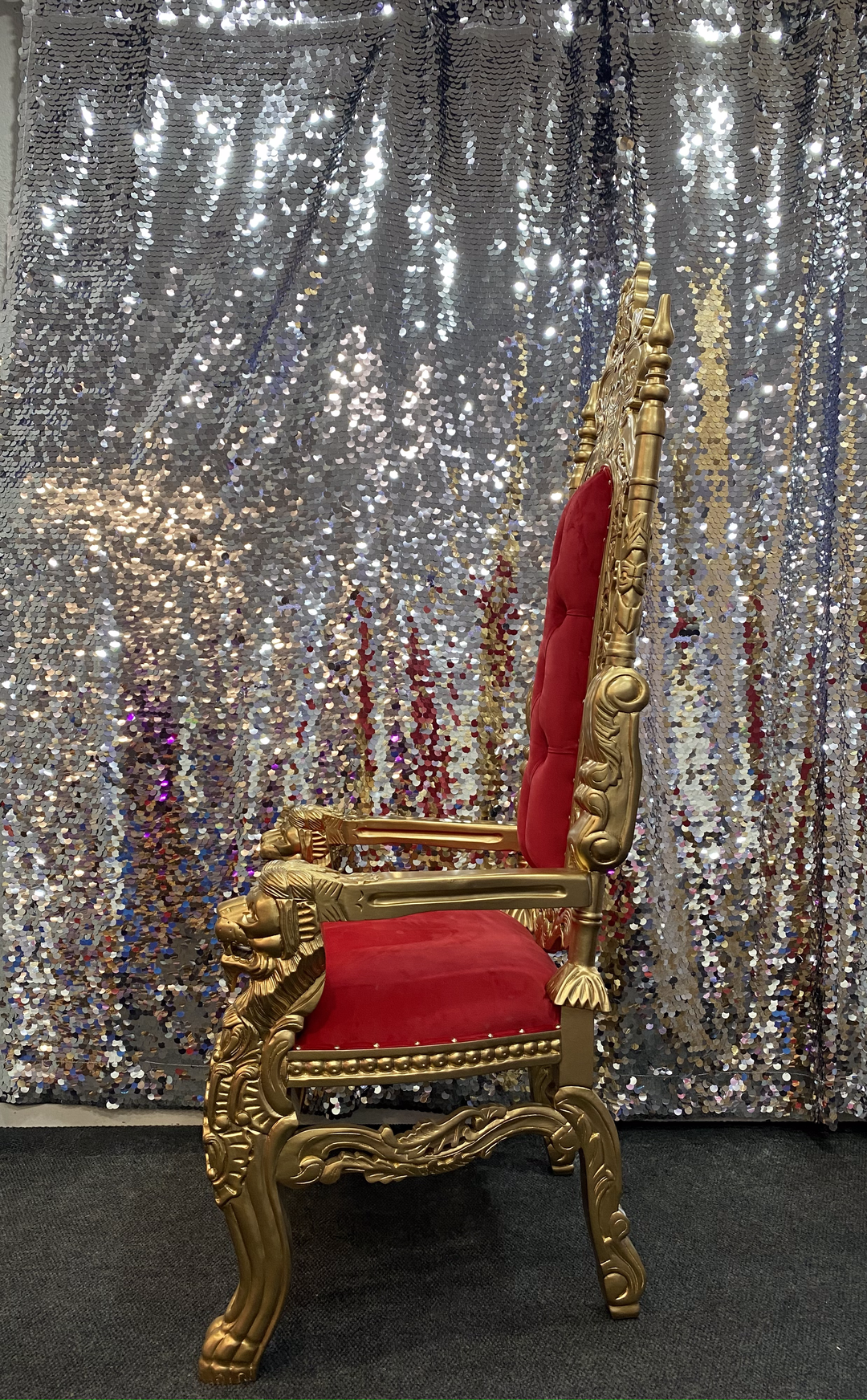 Lion King Throne Chair Red Velvet / Gold